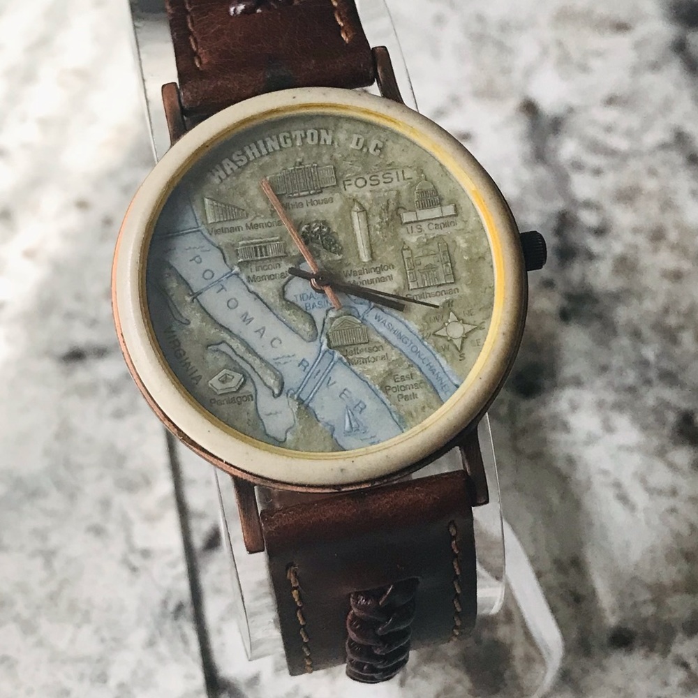 1995 WASHINGTON D.C STONE FOSSIL WATCH BW-6746